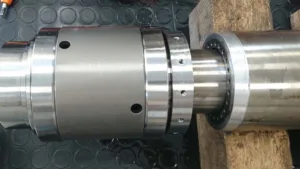 MAKINO A61NX 14000 RPM BT40 3 1024x768 1