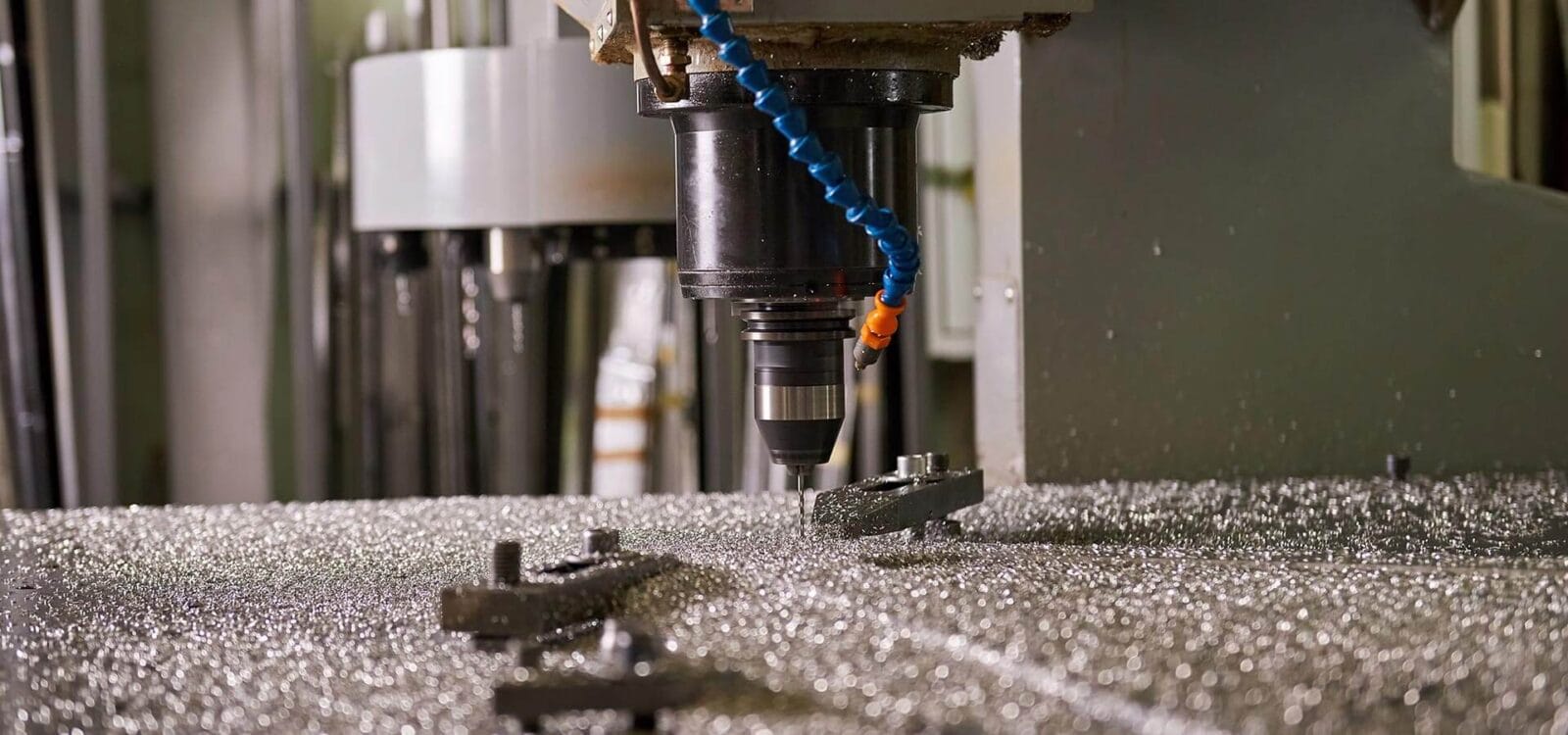 Spindle Onarım Hizmeti: CNC Makinelerinin Ömrünü Uzatmanın En Etkili Yolu 1 merkezcnc blog 15
