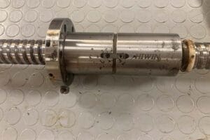 HIWIN X VE Y EKSEN VIDALI MIL REVIZYONU 1